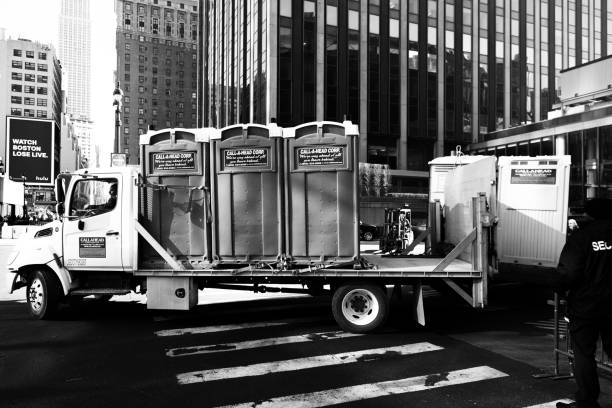 Best Construction site porta potty rental  in Stockton, IL